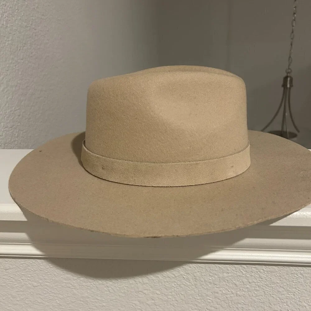 Wyeth River Tan Wide Brim Hat